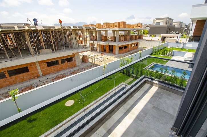 Проект вилл 7+1 в Коньяалты Анталья