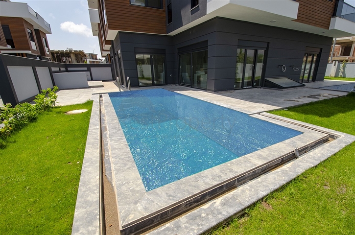 Проект вилл 7+1 в Коньяалты Анталья