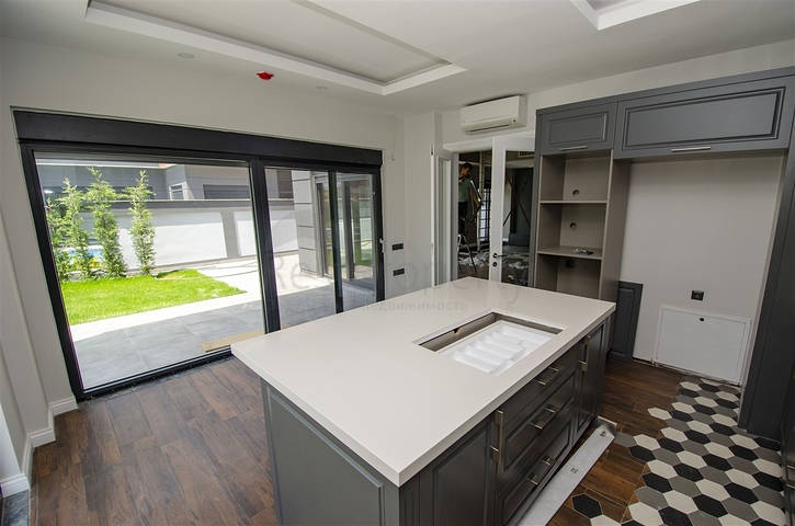 Проект вилл 7+1 в Коньяалты Анталья