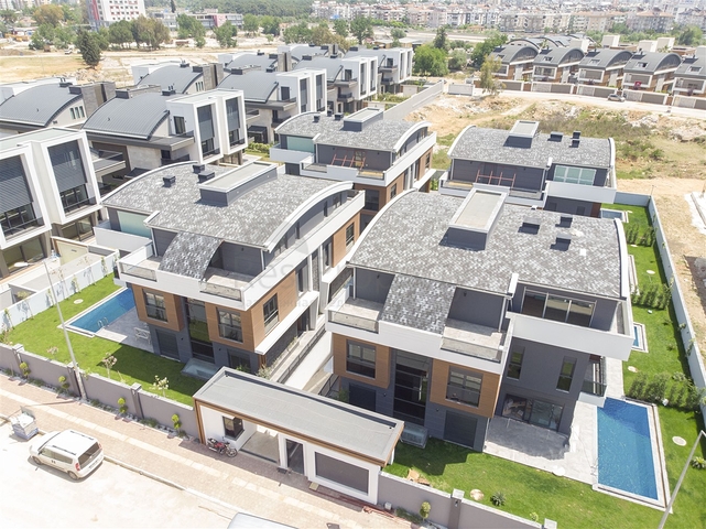 Проект вилл 7+1 в Коньяалты Анталья