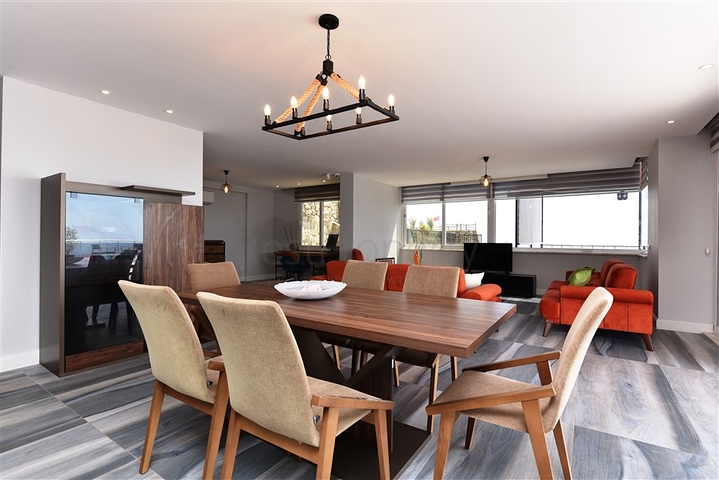 Отдельностоящая вилла с видом на крепость в центре Алании