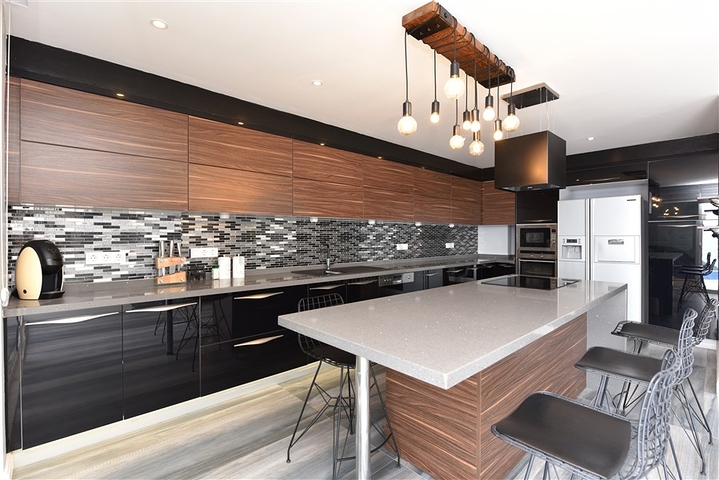 Отдельностоящая вилла с видом на крепость в центре Алании