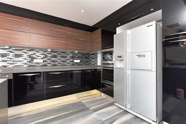 Отдельностоящая вилла с видом на крепость в центре Алании