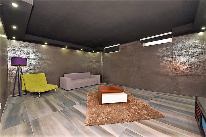 Отдельностоящая вилла с видом на крепость в центре Алании