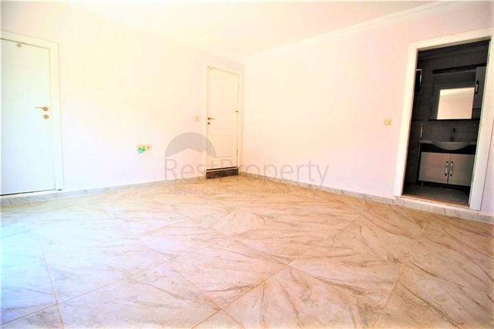 Двухэтажная вилла по привлекательной цене в Каргыджаке