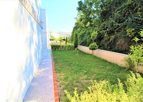 Двухэтажная вилла по привлекательной цене в Каргыджаке