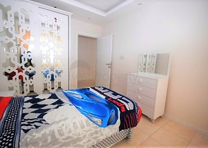 Трехкомнатная квартира с мебелью в Махмутларе