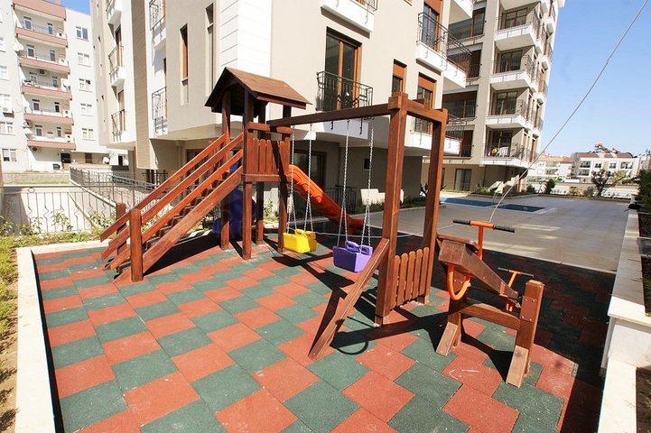 Квартиры с 2 и 4 спальнями в Гюзельоба Лара