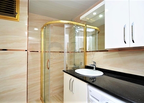 Меблированная квартира с двумя спальнями в центре Алании