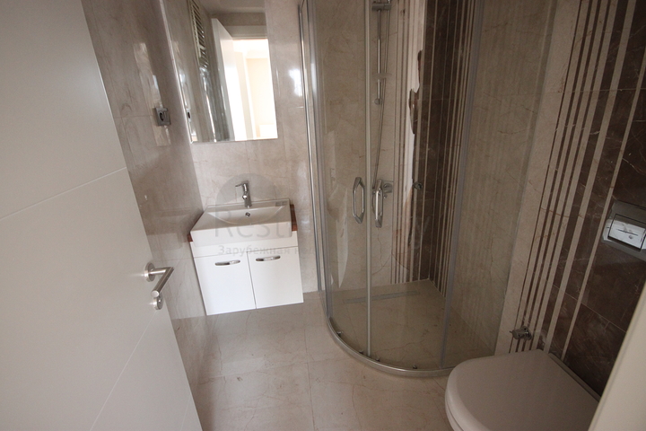 Дуплекс квартира 4+2 в районе Кадыкей