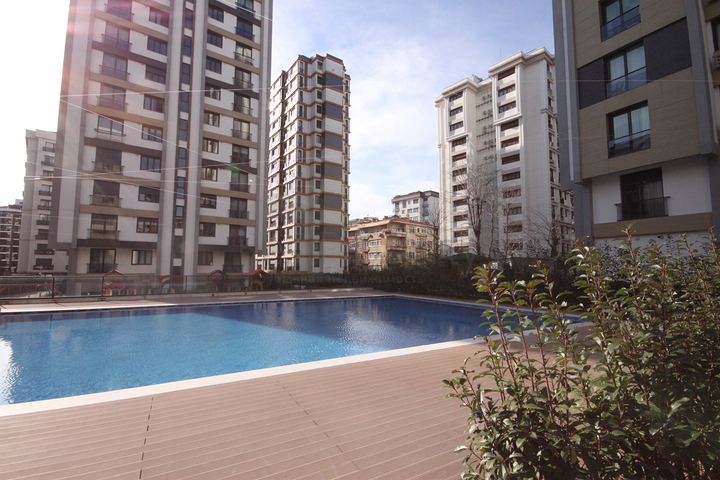 Дуплекс квартира 4+2 в районе Кадыкей