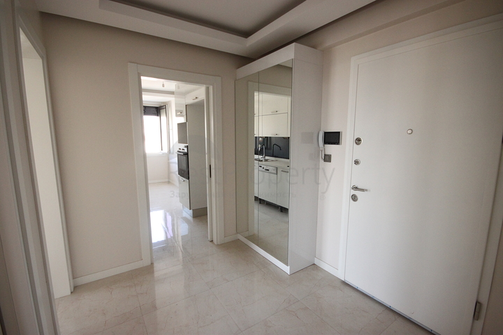 Дуплекс квартира 4+2 в районе Кадыкей