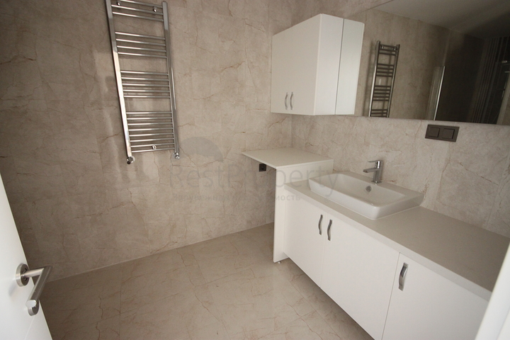 Дуплекс квартира 4+2 в районе Кадыкей