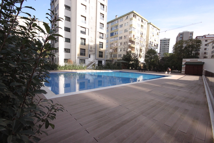 Дуплекс квартира 4+2 в районе Кадыкей