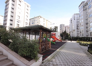 Дуплекс квартира 4+2 в районе Кадыкей