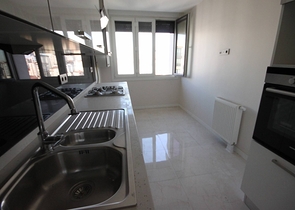 Дуплекс квартира 4+2 в районе Кадыкей