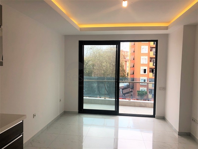 Квартира с одной спальней в элитном комплексе в центре Алании