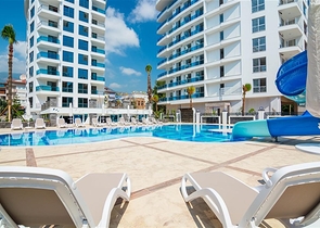 Квартира с одной спальней в элитном комплексе в центре Алании