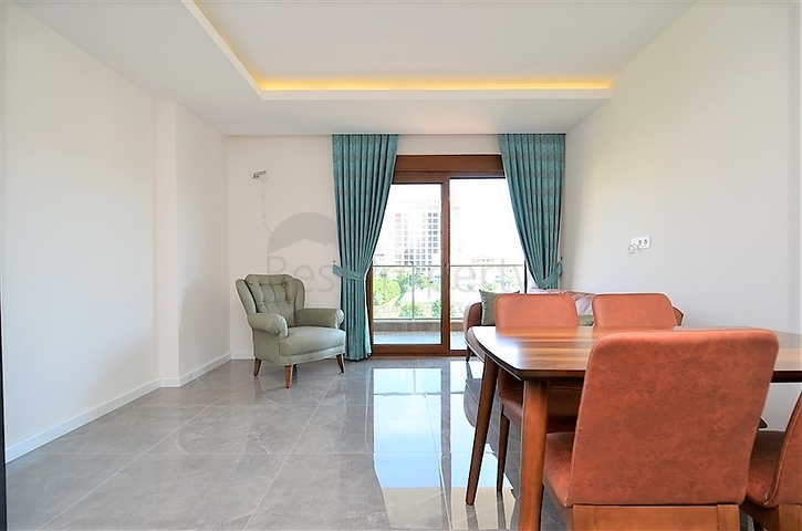 Меблированная квартира с одной спальней в Махмутларе