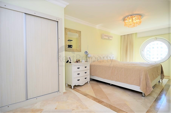 Квартира с тремя спальнями в русскоязычном районе Махмутлар