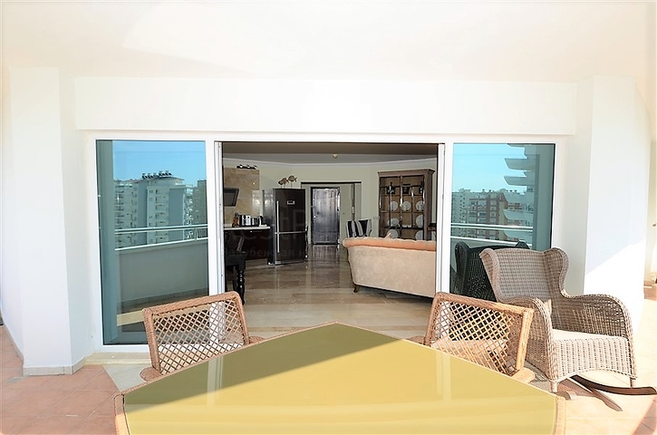 Квартира с тремя спальнями в русскоязычном районе Махмутлар