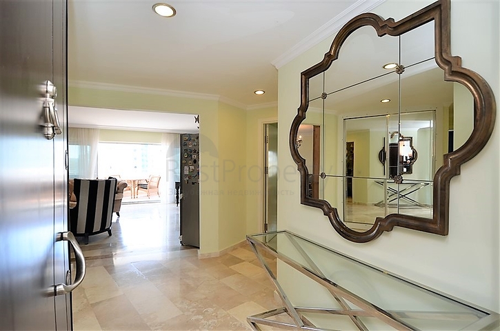 Квартира с тремя спальнями в русскоязычном районе Махмутлар