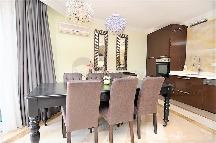 Квартира с тремя спальнями в русскоязычном районе Махмутлар