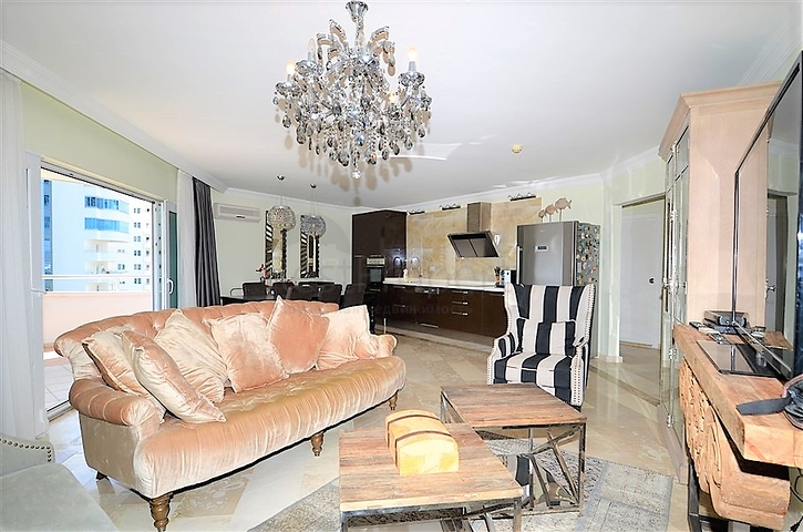 Квартира с тремя спальнями в русскоязычном районе Махмутлар