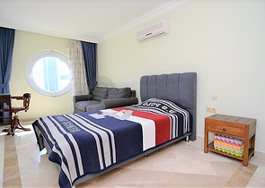 Квартира с тремя спальнями в русскоязычном районе Махмутлар