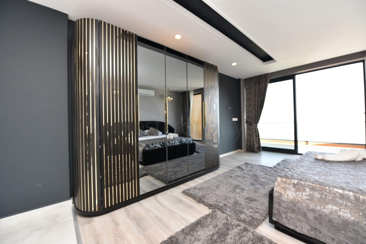 Новый проект элитных вилл в центре Алании