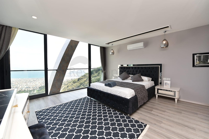 Новый проект элитных вилл в центре Алании