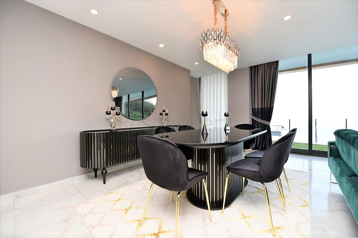 Новый проект элитных вилл в центре Алании