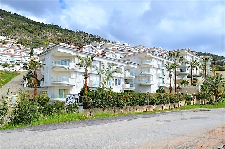 Меблированная квартира с двумя спальнями в центре Алании