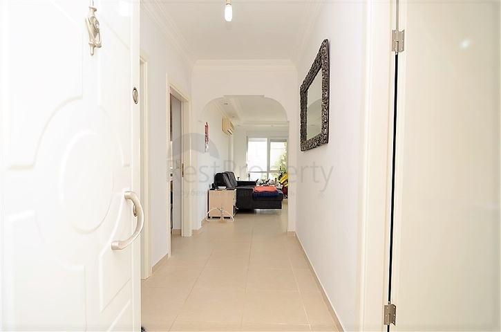 Меблированная квартира с двумя спальнями в центре Алании