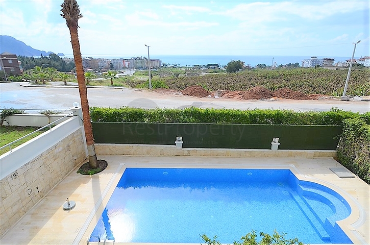 Меблированная квартира с двумя спальнями в центре Алании