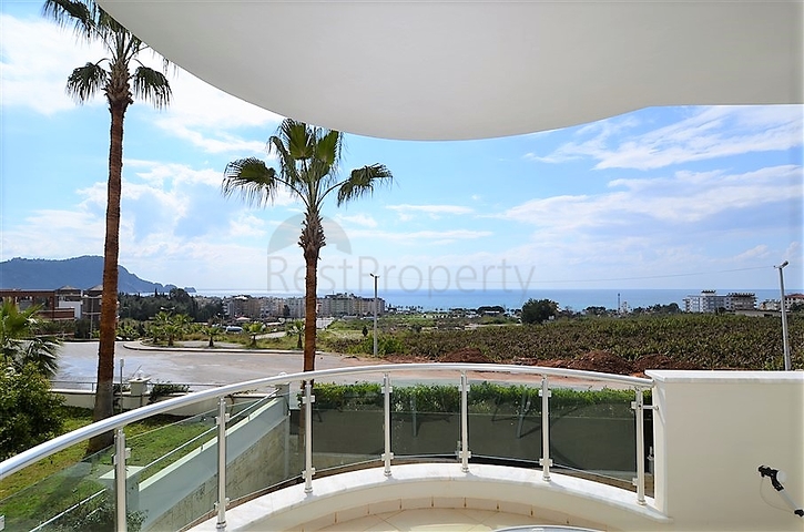 Меблированная квартира с двумя спальнями в центре Алании