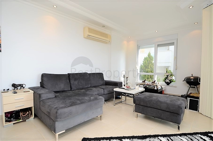 Меблированная квартира с двумя спальнями в центре Алании