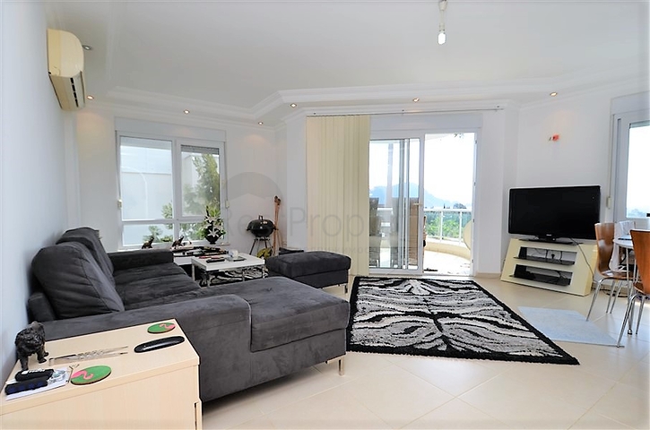 Меблированная квартира с двумя спальнями в центре Алании