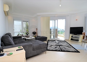 Меблированная квартира с двумя спальнями в центре Алании