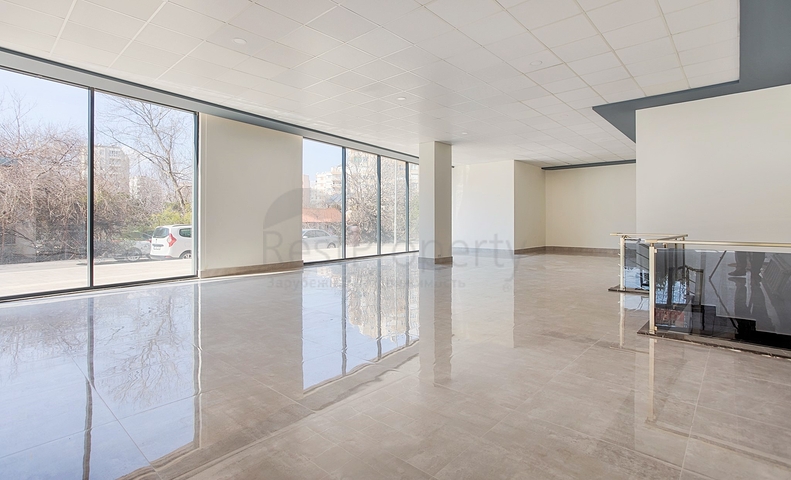 Коммерческие помещения на продажу в центре Лары Анталья