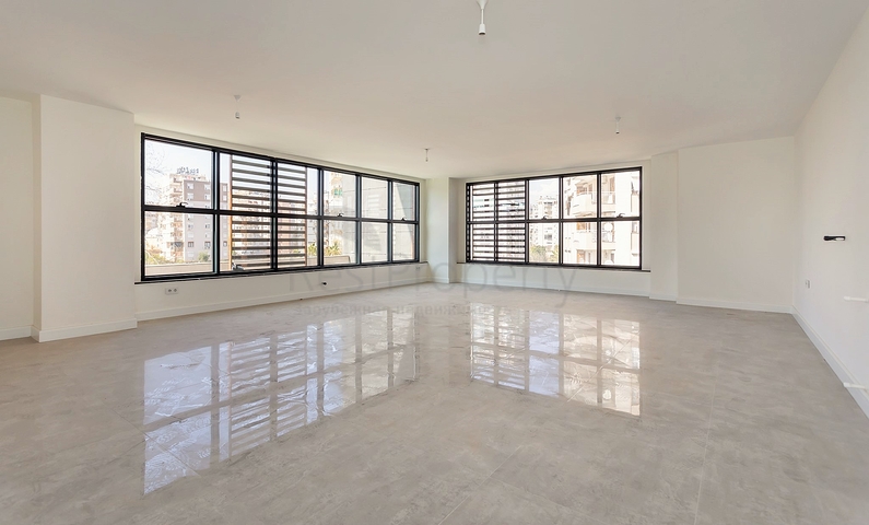 Коммерческие помещения на продажу в центре Лары Анталья