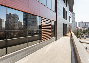 Коммерческие помещения на продажу в центре Лары Анталья