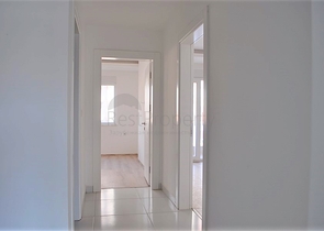 Трехкомнатная квартира в благоустроенном комплексе Махмутлара