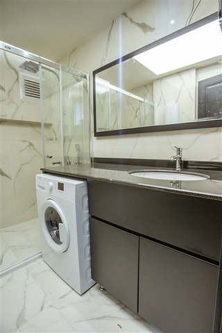 Меблированная квартира с одной спальней в районе Махмутлар