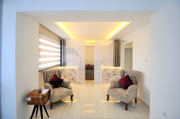 Меблированная квартира студия в новом комплексе Кестеля