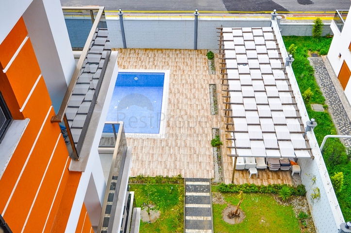 Меблированная квартира студия в новом комплексе Кестеля