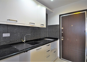 Меблированная квартира студия в новом комплексе Кестеля