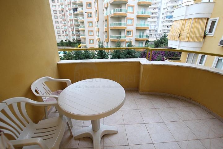 Двухкомнатная квартира с мебелью в районе Махмутлар