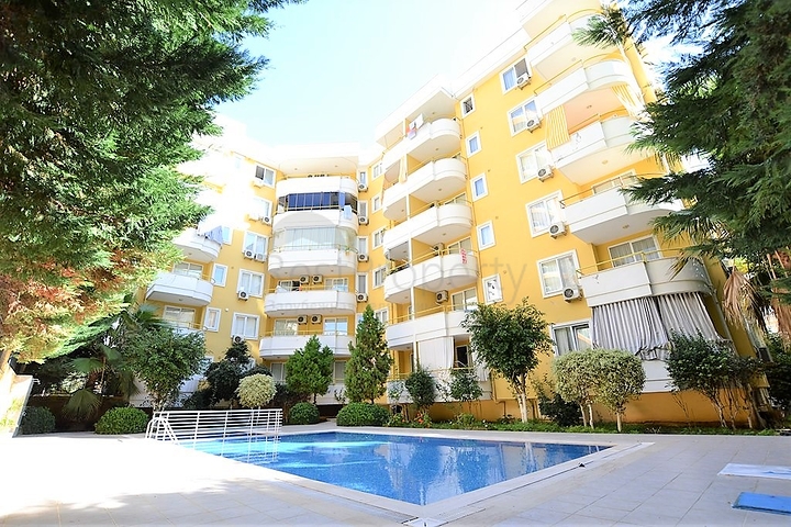 Двухкомнатная квартира с мебелью в районе Махмутлар