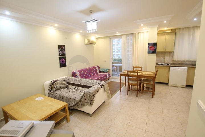 Двухкомнатная квартира с мебелью в районе Махмутлар